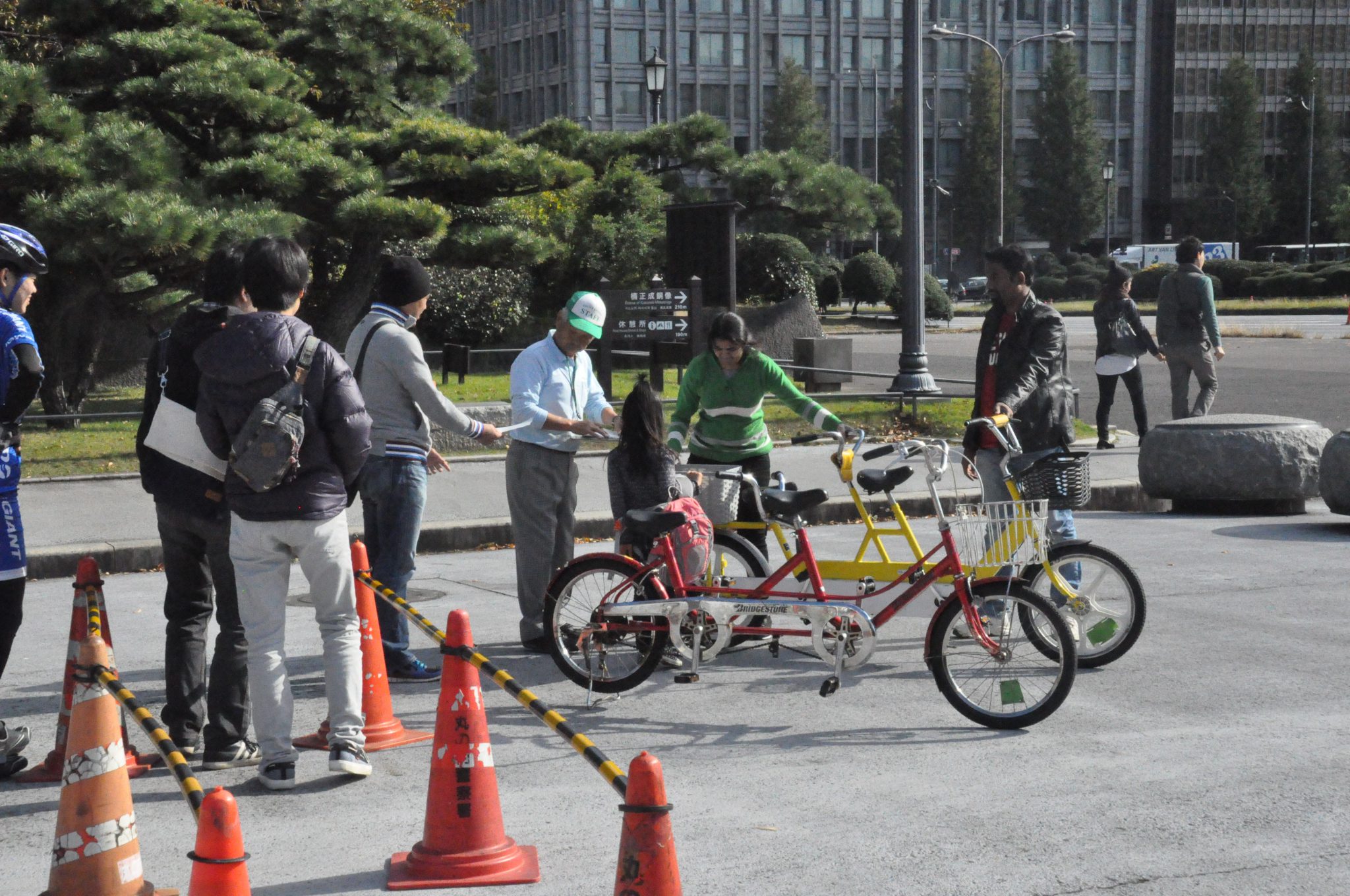 palace to palace bike ride