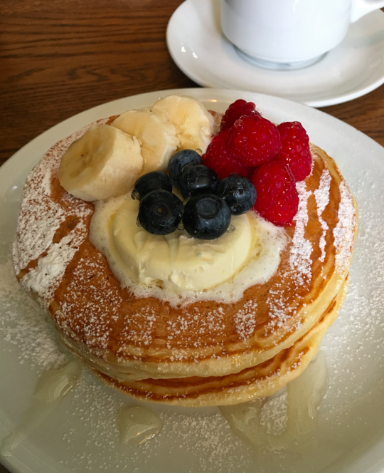 Tokyo Breakfast Brunch - 23+ great family friendly Tokyo 