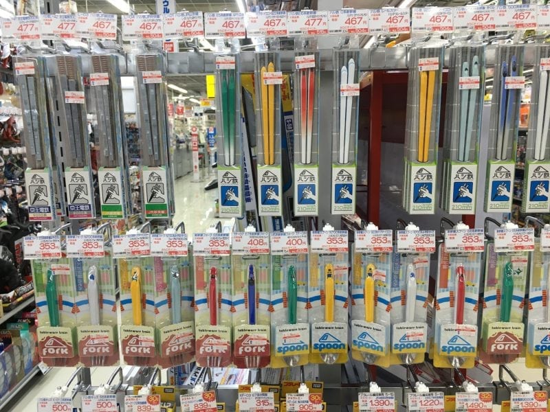 bic-camera-toy-section-best-living-japan